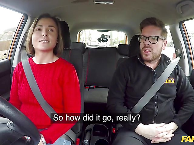 Jamie Ray - Car fuck with a fake driving instructor
