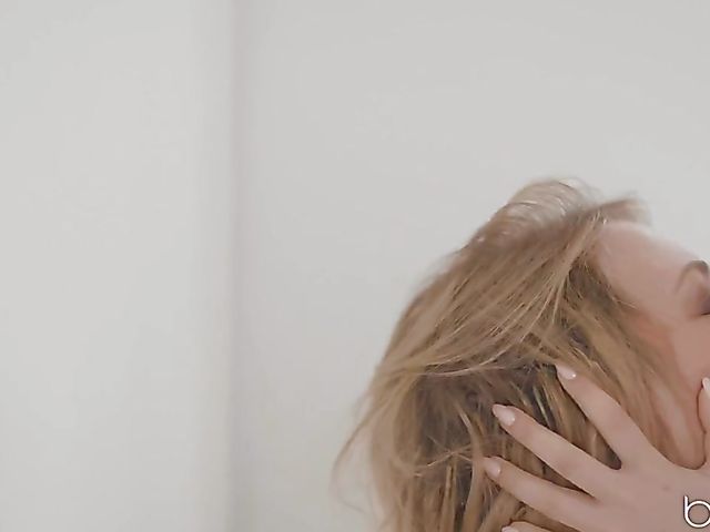 Passionate lesbians  Alessandra Jane and Amber Deen lose control