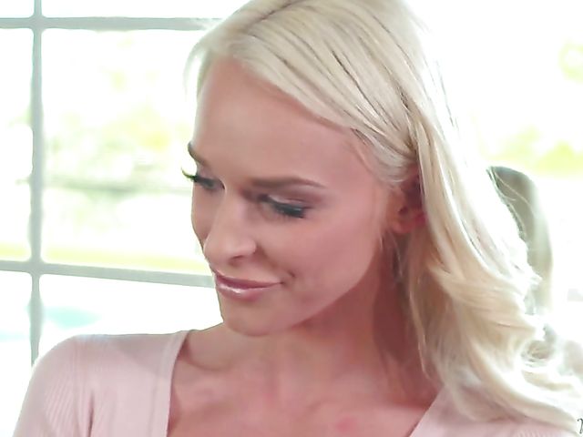 Lesbian MILF Cherie Deville has a crush on teen Emma Hix