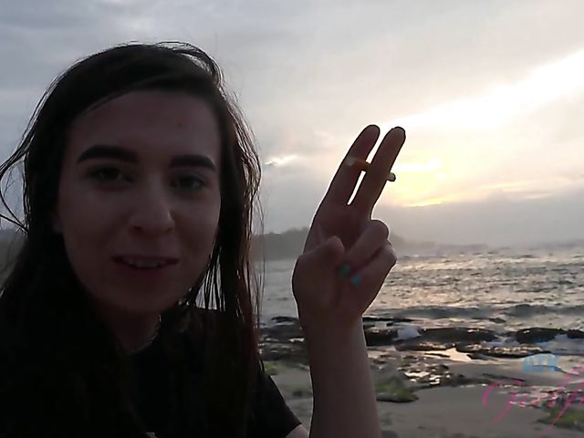 A sexy adventure with his teen girlfriend Ariel 