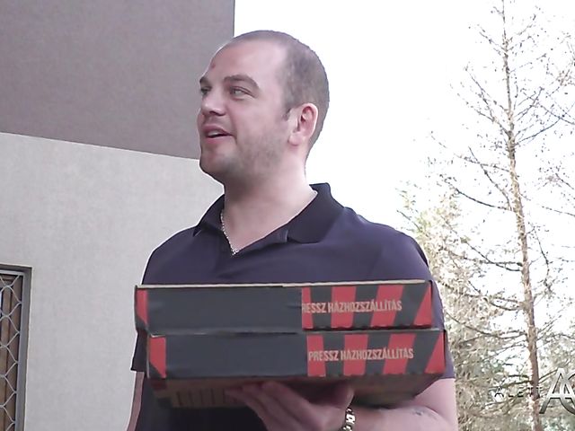 Aletta Ocean seduces a delivery guy with her juggs
