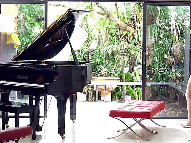 Teen Harmony Wonders with long pussy lips gets boned