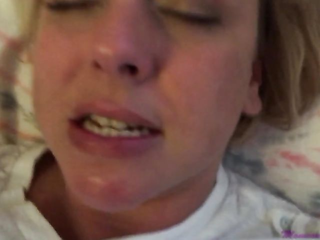 Brianna Beach - Stepmom and son fuck in the morning