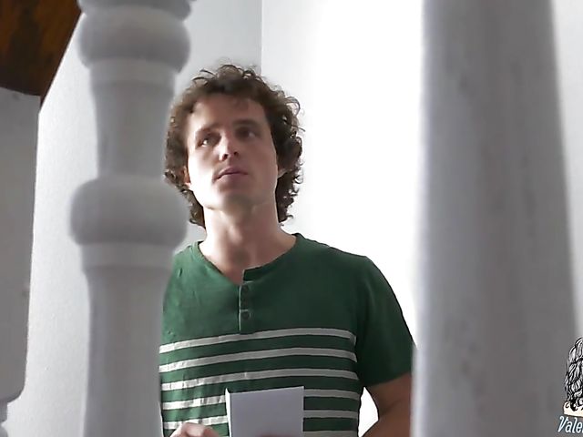 Big tits threesome with Valentina Nappi and Kenzie Taylor 