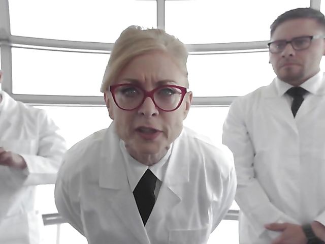 Hard fuck with young Jill Kassidy in 2095  