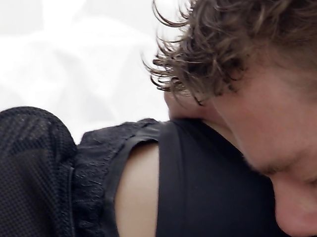 Two girls one guy kinky threesome with Lana Belle and Lilien Ford