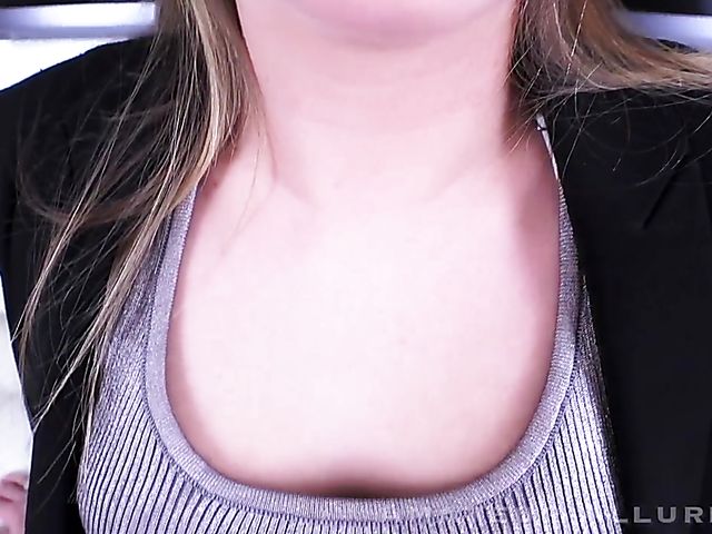  Cute Summer Brooks is good at cock sucking and loves to fuck