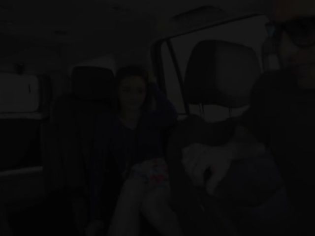 Hard anal with red-haired teen Lola Fae