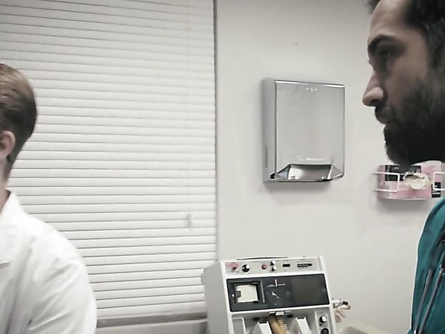 Injured teen blonde Arya Fae gets fucked by the doctor