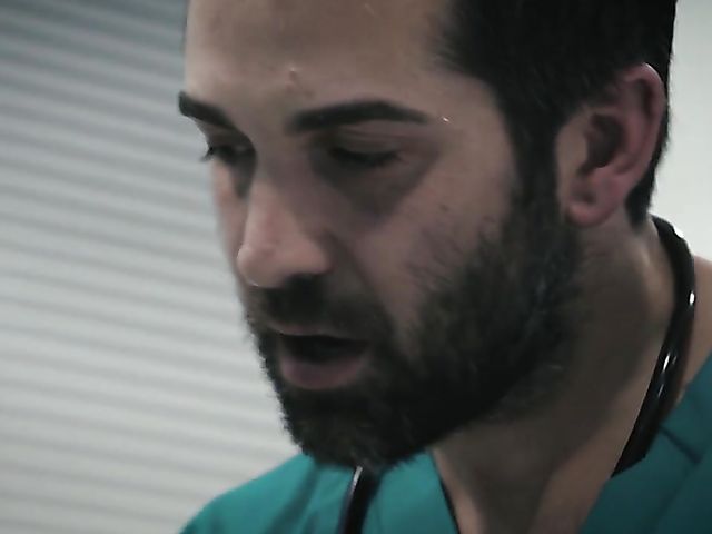 Injured teen blonde Arya Fae gets fucked by the doctor