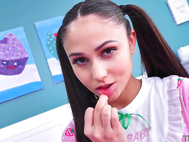 Pigtail teen Ariana Marie gets shagged in her bed