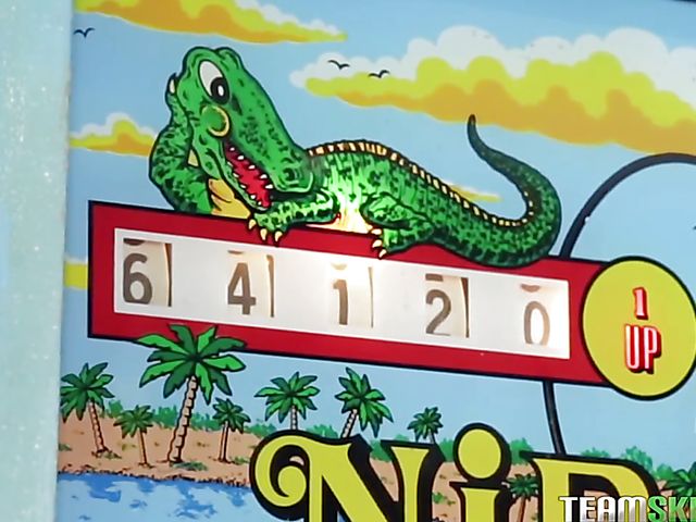 Teen redhead Scarlett Mae plays pinball and gets fucked