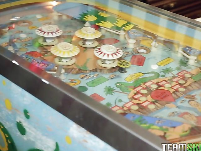 Teen redhead Scarlett Mae plays pinball and gets fucked