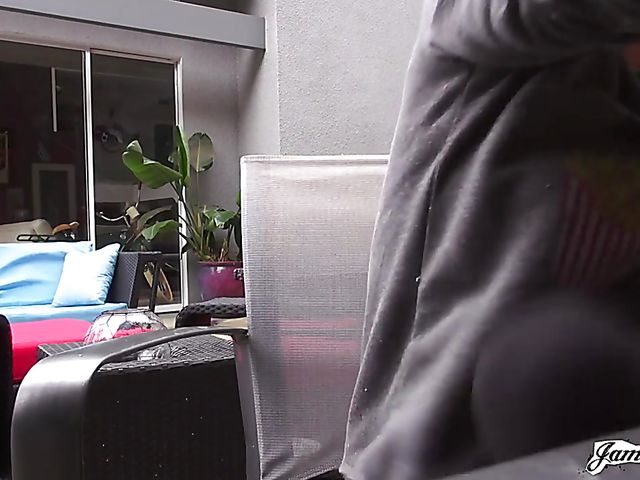 Natural tits blonde Ashlee Graham fucking with James Dean 