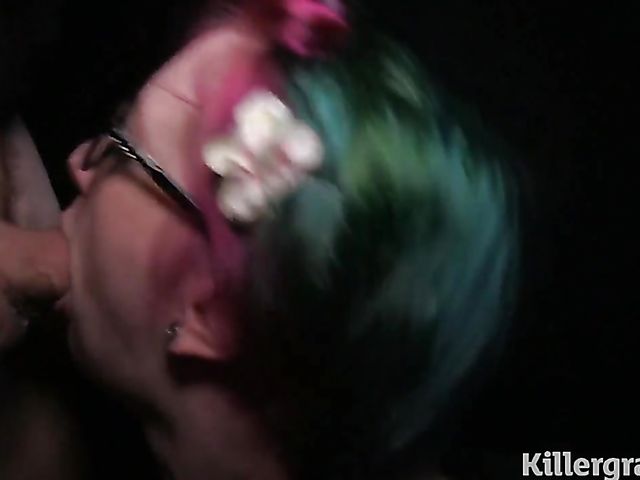 Blow bang and bukkake in the dark with punk girl Linda Lush