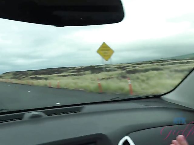 Cute teen Haley Reed gets finger fucked 