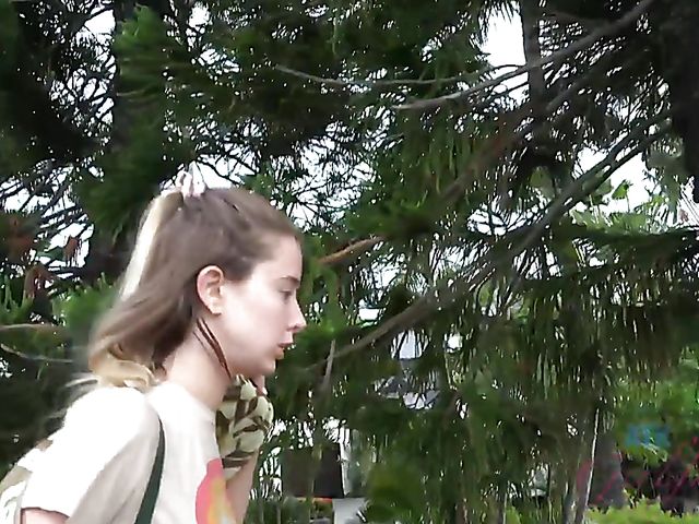 Cute teen Haley Reed gets finger fucked 