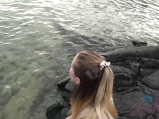 Cute teen Haley Reed gets finger fucked 