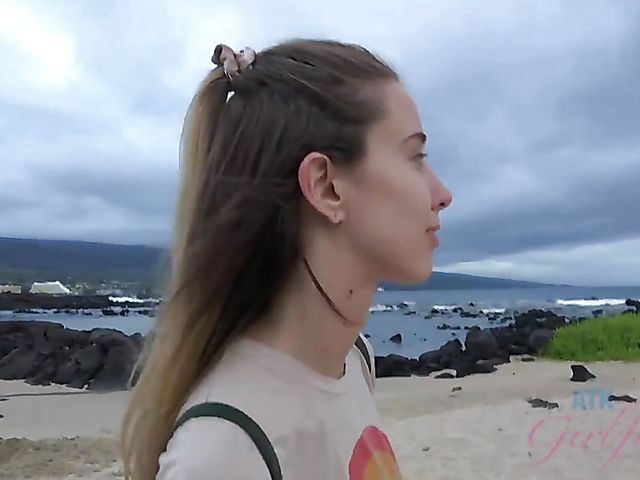 Cute teen Haley Reed gets finger fucked 