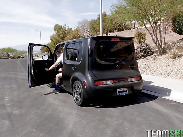 High school teen Marley Brinx gets nailed