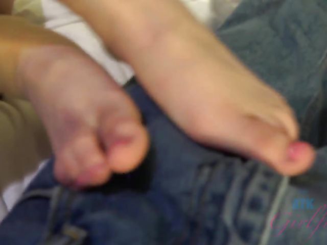 Small tits blonde Jane Wilde gets boned in Vegas