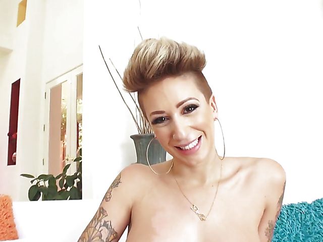 Short hair anal fanatic Della Dane gets screwed