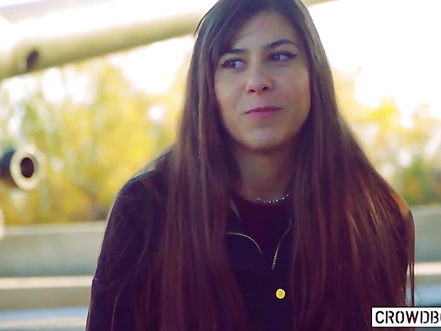 Public BDSM session with Turkish girl Anya Krey