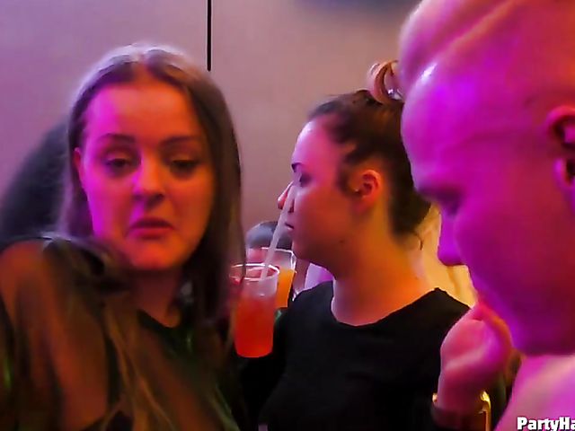 Male strippers bang the girls in the club