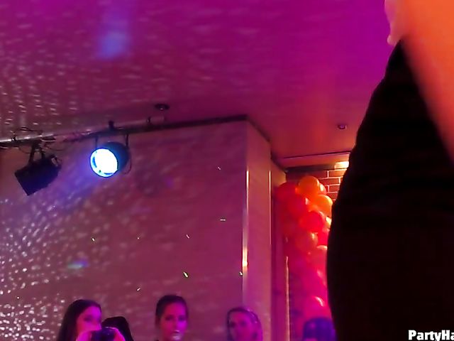 Male strippers bang the girls in the club