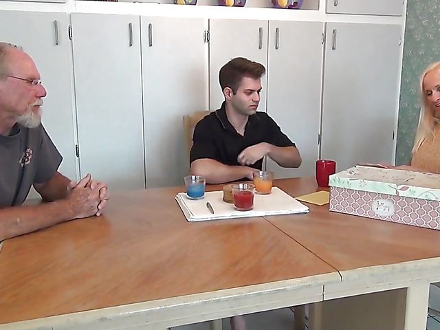 Busty mature fucking like there's no tomorrow