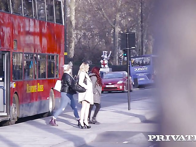 Doggy style at the laundry with Mia Malkova