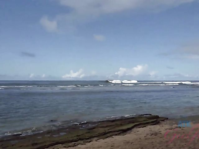 Car sex with his smoking girlfriend Jade