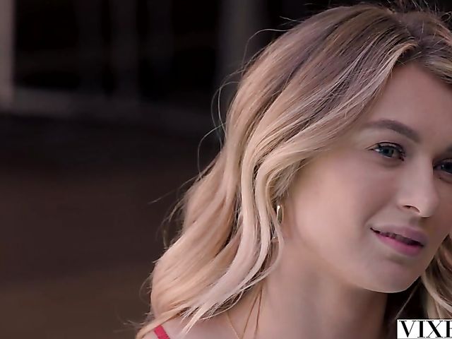 Kenna James and Natalia Starr's hot threesome with Dean Van Damme