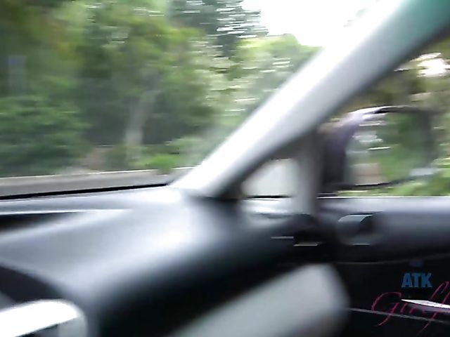 Hime Marie offers her wet pussy by her boyfriend