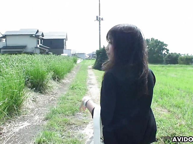 Public Japanese pissing with Karin Asahi