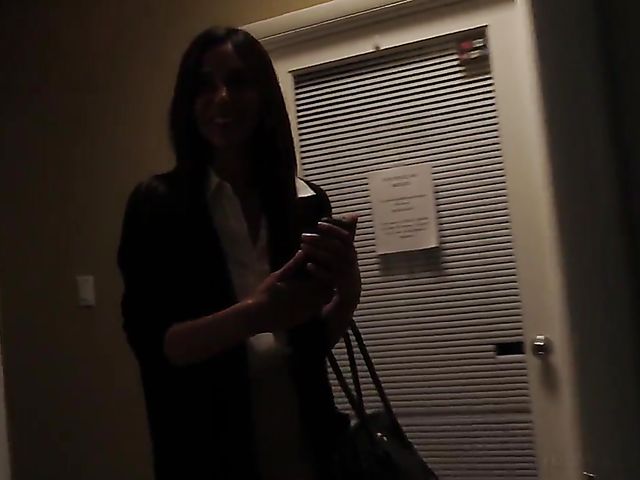 Casting creampie and anal with exotic Raini