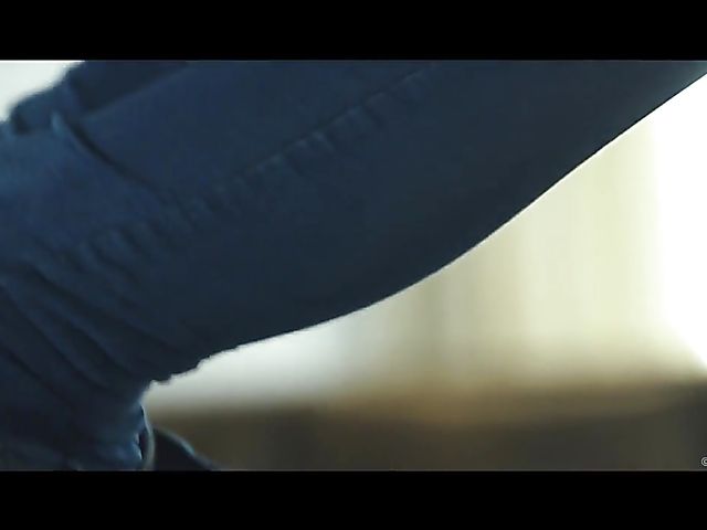 Passionate sex in the middle of the day with Elena Vega