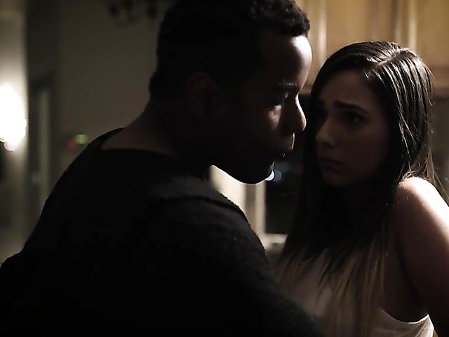 Jaye Summers gets nailed by her black boyfriends dad