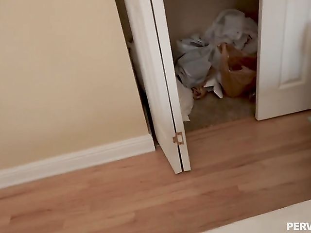 POV mom Silvia Saige gets some cock