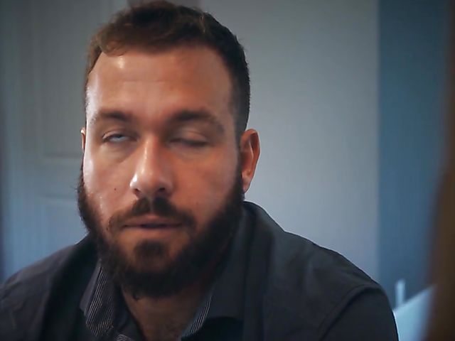 Jill Kassidy and Whitney Wright try lesbian sex