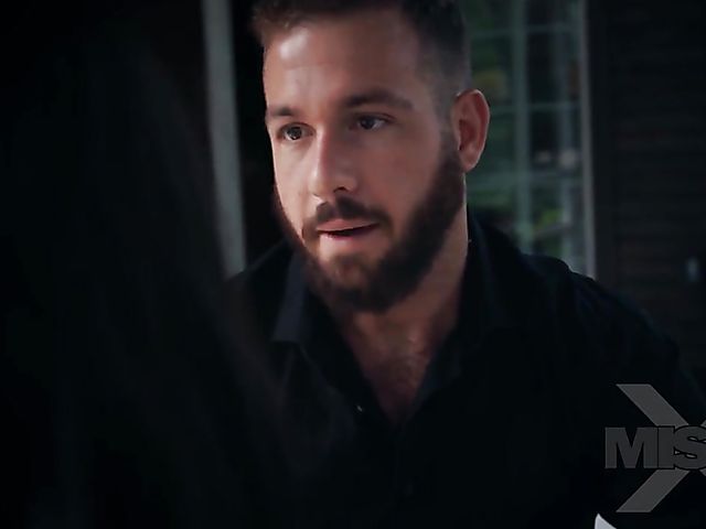 Jill Kassidy and Whitney Wright try lesbian sex