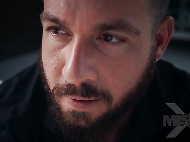 Jill Kassidy and Whitney Wright try lesbian sex