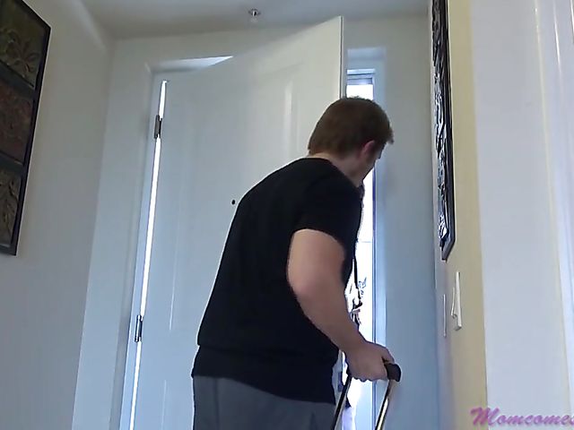 Shy boy has sex with his big tits stepmom Brianna Beach 