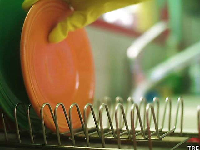 Sexy redhead Bree Daniels seduces a plumber