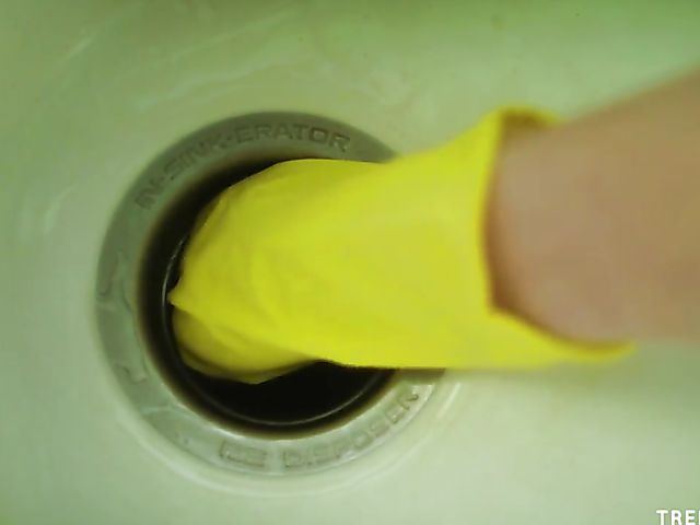 Sexy redhead Bree Daniels seduces a plumber