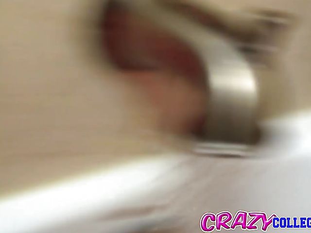 Bathroom threesome with naughty college girls