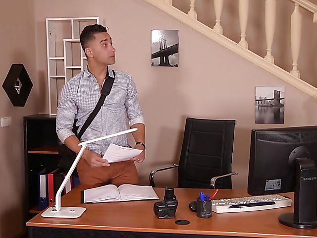 Liv Revamped's double penetration with Mugur and Lutro