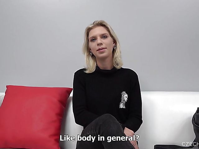 Czech casting with 20-year-old cutie Vendy