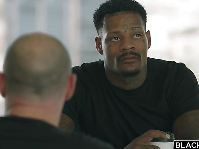 Jason Luv's big black cock for sweet Izzy Lush