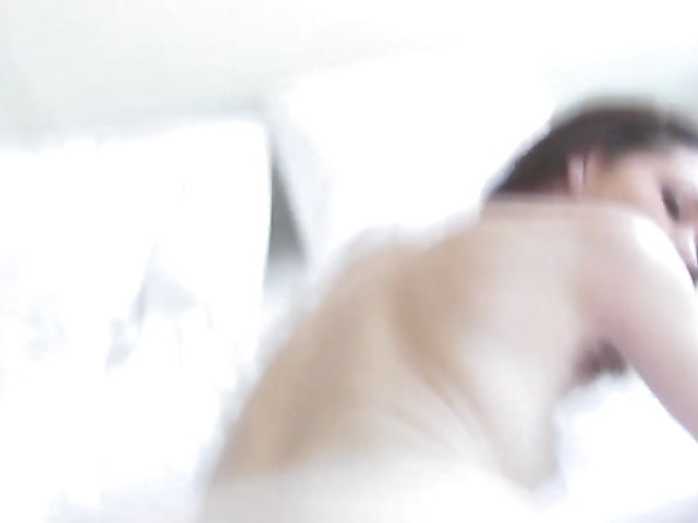 Petite girl Kiera Winters gets slammed in bed